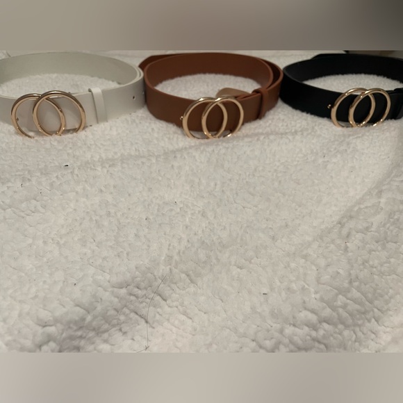 3 belts in great condition . - Picture 4 of 4